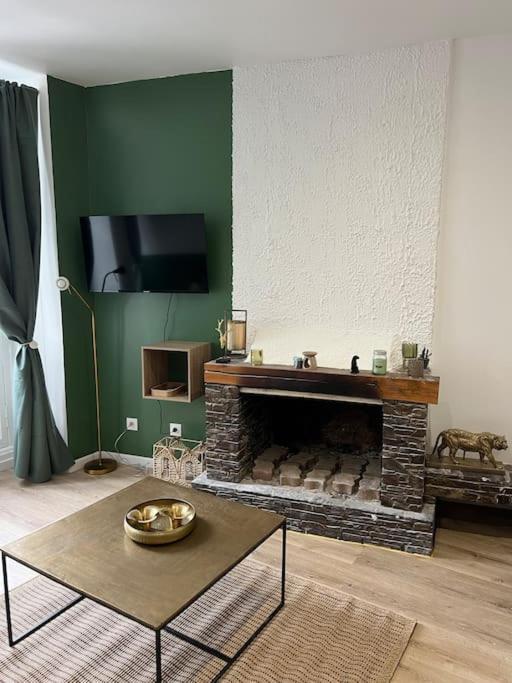 Apartamento Le Chaleureux Luchonnais Bagnères-de-Luchon Exterior foto